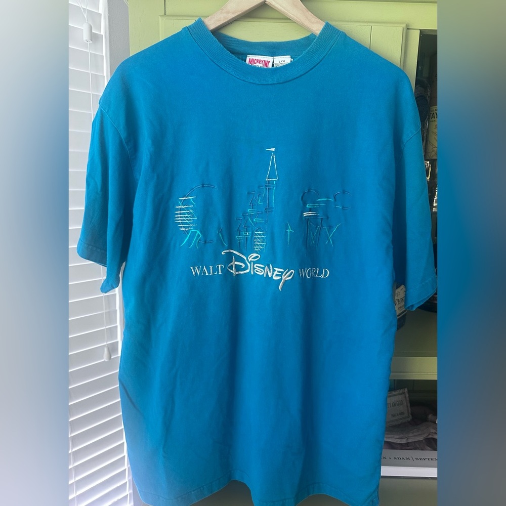 Vintage Walt Disney World Short Sleeve T-Shirt